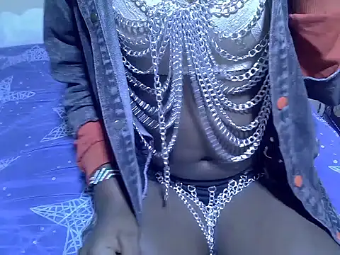 Snapshot of EbonyMina_ chatting on March 2026 08:37:01 PM EbonyMina online show from March 2026 08:37:01 PM