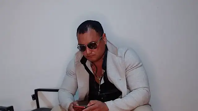 hardrock982 online show from October 2025 02:28:02 PM