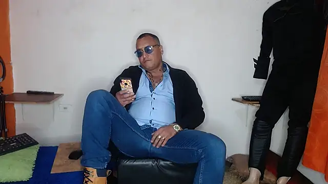 hardrock982 online show from March 2025 01:28:01 PM