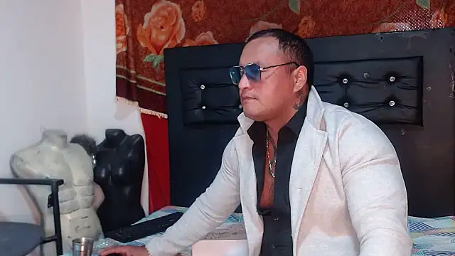 hardrock982 online show from November 2025 01:43:01 PM