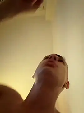 TJEMOKA online show from November 2025 12:03:02 AM