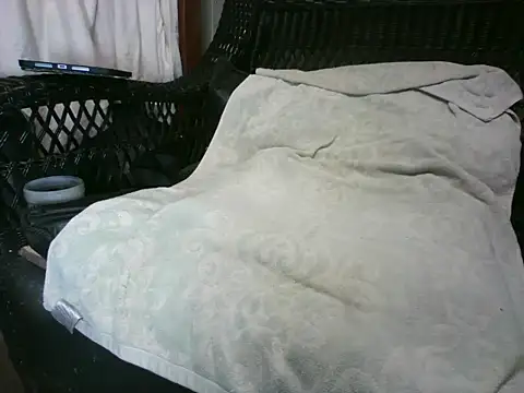 HungHawaiian808xh online show from April 2026 03:22:01 AM