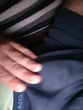 romanpussylover online show from December 2025 01:02:02 PM