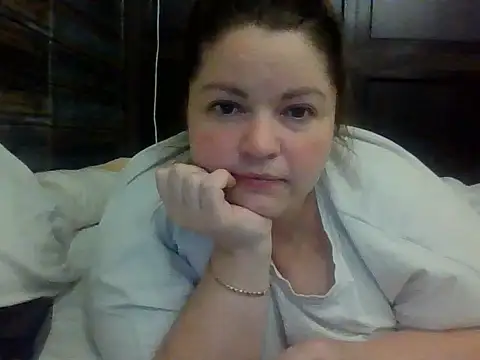 Snapshot of cute__cherry chatting on June 2026 08:03:02 PM cute cherry online show from June 2026 08:03:02 PM