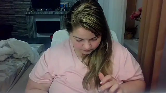 cute  cherry online show from March 2026 08:57:02 PM