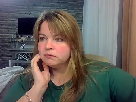 cute  cherry online show from May 2026 08:12:02 PM