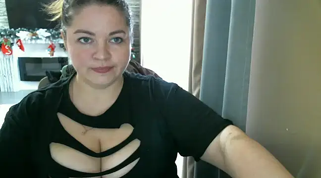 Snapshot of cute__cherry chatting on February 2025 10:47:02 AM cute  cherry online show from February 2025 10:47:02 AM