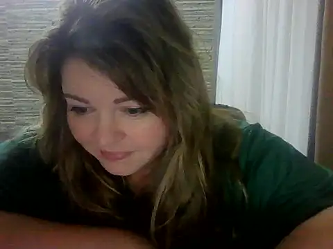 Snapshot of cute__cherry chatting on May 2026 08:07:01 PM cute cherry online show from May 2026 08:07:01 PM