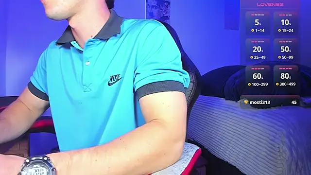 Snapshot of Alex_smith00 chatting on March 2025 03:01:01 AM Alex smith00 online show from March 2025 03:01:01 AM