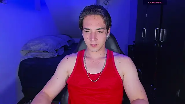 Snapshot of Alex_smith00 chatting on September 2025 01:43:02 AM Alex smith00 online show from September 2025 01:43:02 AM