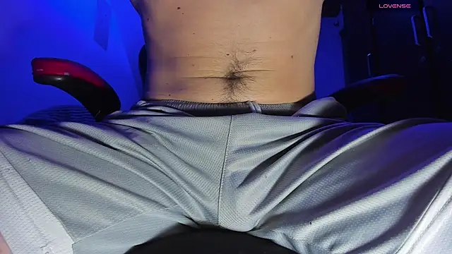 Snapshot of Alex_smith00 chatting on September 2025 02:18:02 AM Alex smith00 online show from September 2025 02:18:02 AM