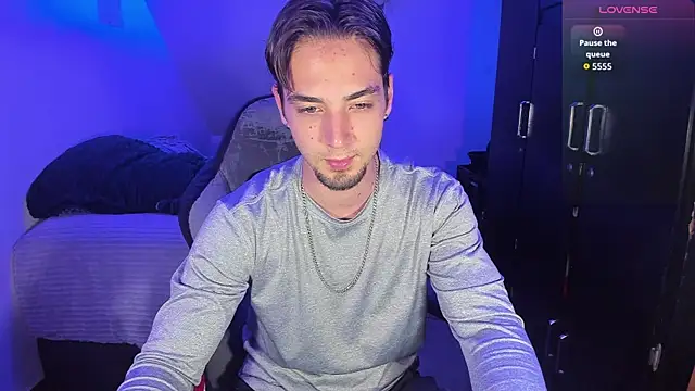 Snapshot of Alex_smith00 chatting on December 2025 09:38:02 PM Alex smith00 online show from December 2025 09:38:02 PM