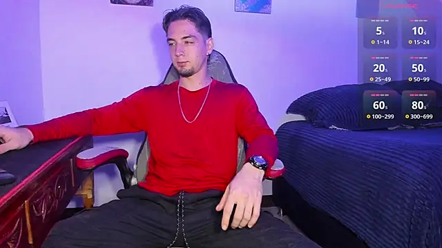 Snapshot of Alex_smith00 chatting on October 2025 07:37:02 PM Alex smith00 online show from October 2025 07:37:02 PM