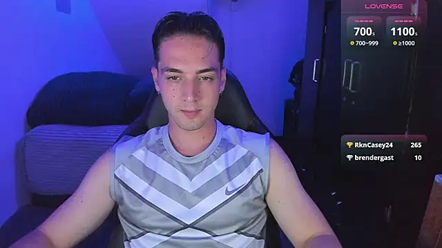 Snapshot of Alex_smith00 chatting on March 2025 02:33:01 AM Alex smith00 online show from March 2025 02:33:01 AM