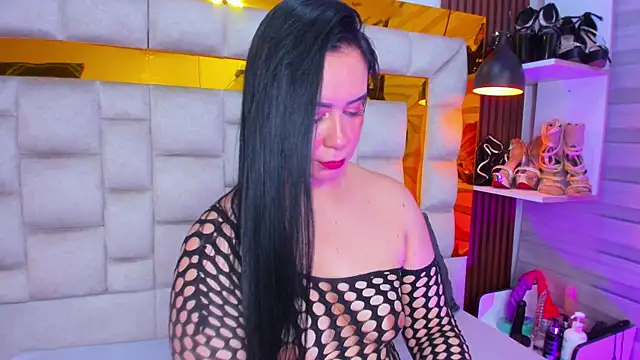 bigass monic online show from April 2026 02:07:01 AM
