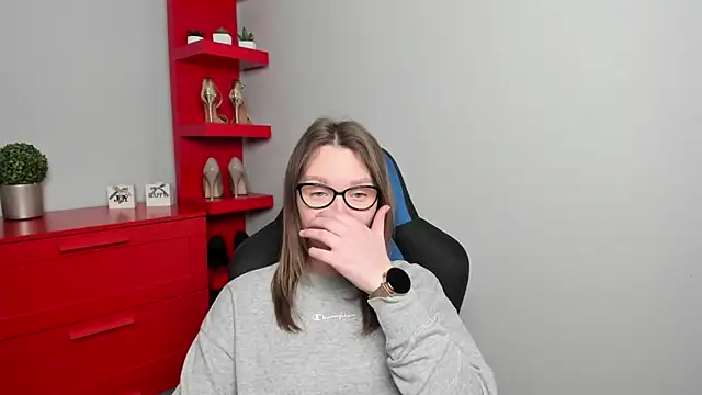 Cookie zoe online show from November 2025 06:39:02 AM