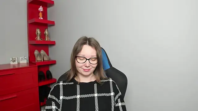 Cookie zoe online show from March 2026 07:36:01 AM