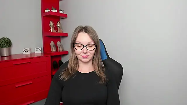 Cookie zoe online show from October 2025 06:15:02 AM
