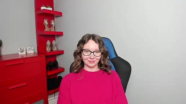 Cookie zoe online show from November 2025 07:45:01 AM