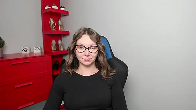 Cookie zoe online show from October 2025 05:33:01 AM