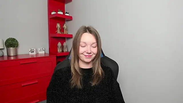 Cookie zoe online show from September 2025 05:35:01 AM
