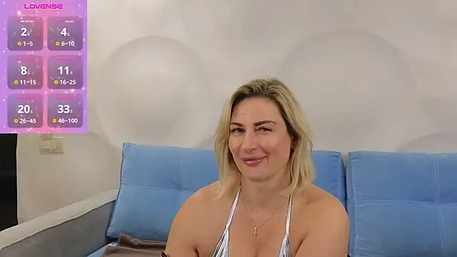 Snapshot of Lady_Murenza chatting on November 2025 07:17:01 PM Lady Murenza online show from November 2025 07:17:01 PM