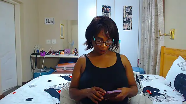 Hotgrannyx online show from March 2025 03:40:02 PM