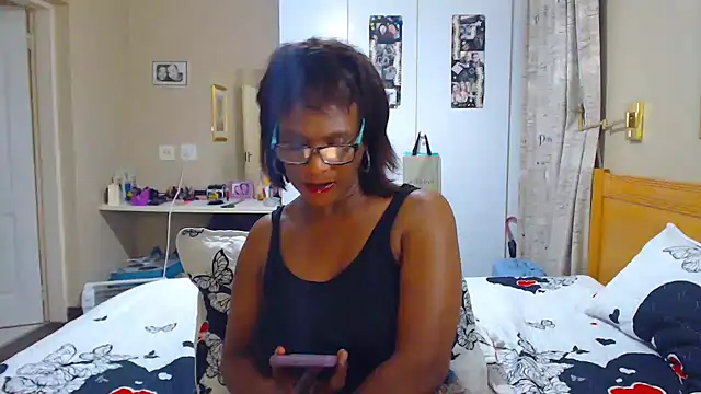 Hotgrannyx online show from March 2025 07:37:02 PM