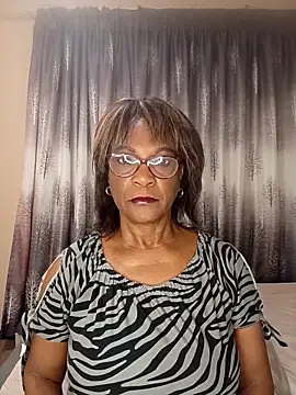 Hotgrannyx online show from November 2025 02:15:02 AM