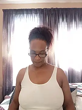 Snapshot of Hotgrannyx chatting on June 2026 10:10:01 AM Hotgrannyx online show from June 2026 10:10:01 AM