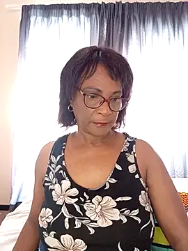 Hotgrannyx online show from February 2026 08:37:02 AM