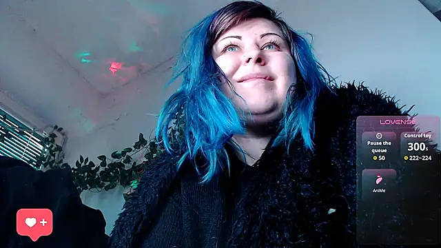 Snapshot of Psychobitch7 chatting on November 2025 09:31:02 AM Psychobitch7 online show from November 2025 09:31:02 AM