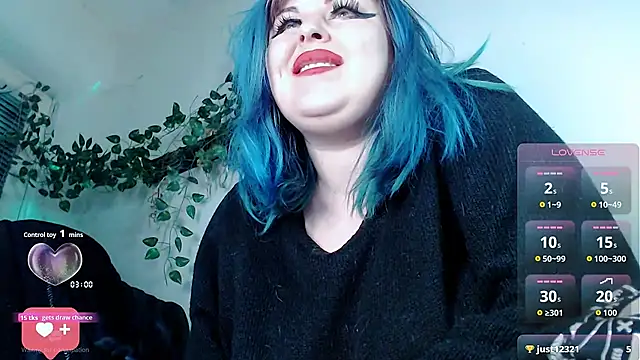 Snapshot of Psychobitch7 chatting on December 2025 12:44:01 AM Psychobitch7 online show from December 2025 12:44:01 AM