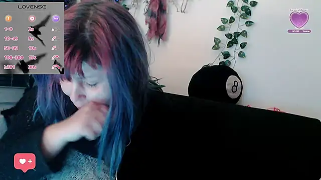 Snapshot of Psychobitch7 chatting on October 2025 09:33:02 PM Psychobitch7 online show from October 2025 09:33:02 PM