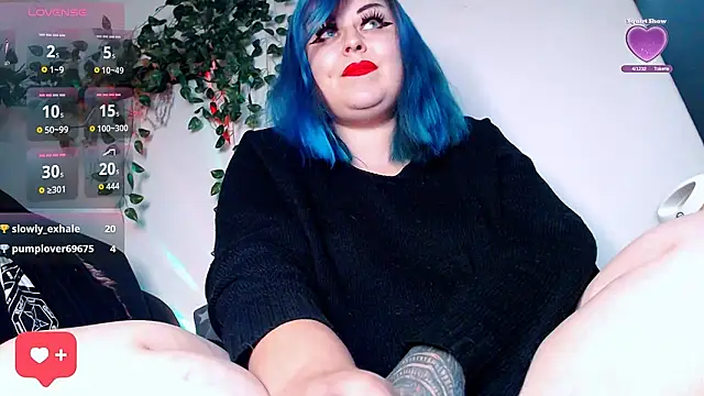 Snapshot of Psychobitch7 chatting on November 2025 09:52:01 PM Psychobitch7 online show from November 2025 09:52:01 PM