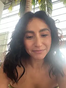 Snapshot of _Amatista chatting on February 2025 09:04:02 PM Amatista online show from February 2025 09:04:02 PM