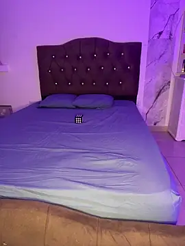 Snapshot of alysson_18 chatting on April 2026 02:16:01 AM alysson 18 online show from April 2026 02:16:01 AM