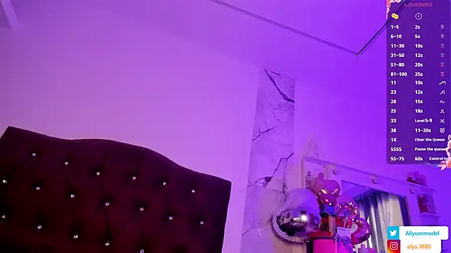 alysson 18 online show from February 2026 01:22:02 PM