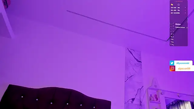 Snapshot of alysson_18 chatting on March 2026 02:10:01 PM alysson 18 online show from March 2026 02:10:01 PM