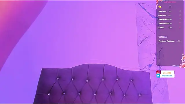 Snapshot of alysson_18 chatting on September 2025 01:17:02 PM alysson 18 online show from September 2025 01:17:02 PM