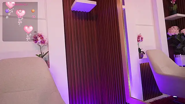 MaddyWattson online show from November 2025 11:37:01 AM