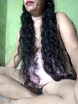 Snapshot of SoSweetPearl chatting on February 2026 08:37:01 PM SoSweetPearl online show from February 2026 08:37:01 PM