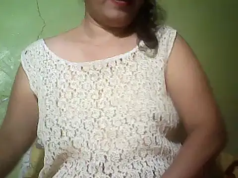 Snapshot of SoSweetPearl chatting on February 2025 06:01:02 PM SoSweetPearl online show from February 2025 06:01:02 PM