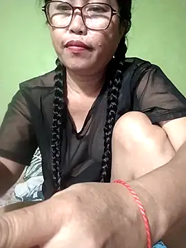 Snapshot of SoSweetPearl chatting on February 2026 10:00:01 AM SoSweetPearl online show from February 2026 10:00:01 AM