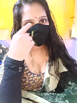 Rising Smiler online show from November 2025 10:09:02 AM