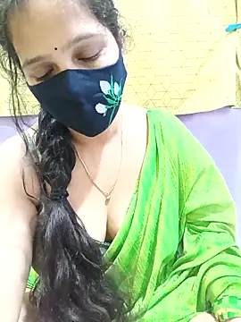 Rising Smiler online show from November 2025 08:51:01 PM