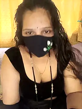 Snapshot of Rising_Smiler chatting on January 2026 09:02:02 AM Rising Smiler online show from January 2026 09:02:02 AM