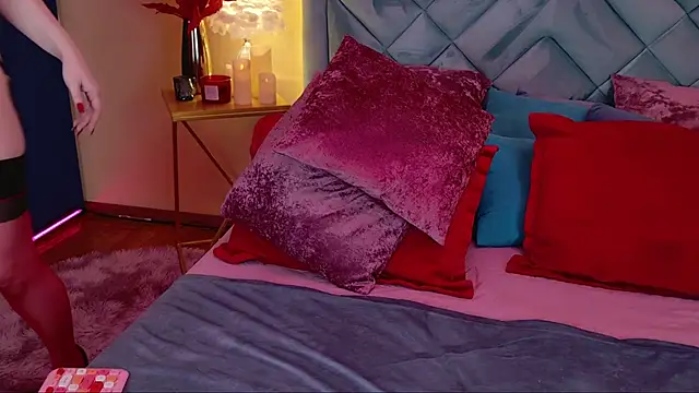 Dalia Lavish online show from November 2025 12:42:02 AM