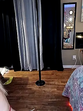 marilyn420 online show from February 2026 05:38:01 AM