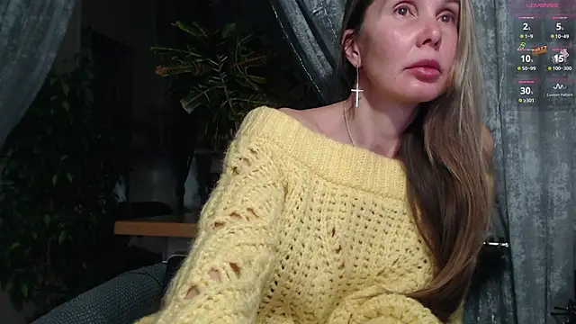 Aurora108 online show from January 2026 01:42:02 AM